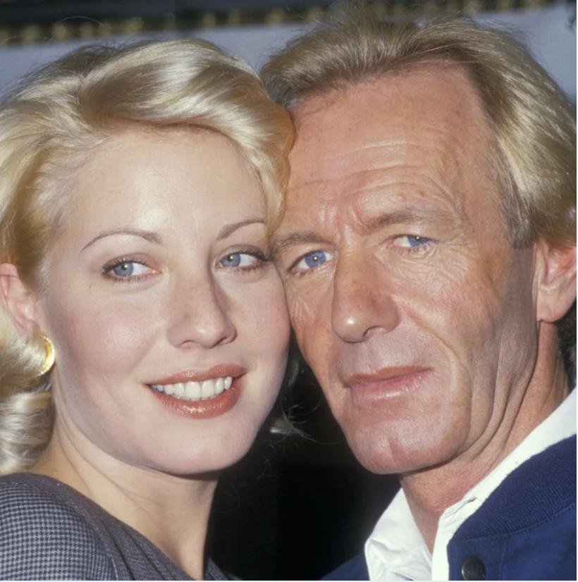 Paul developed a romantic connection with his co-star, American actress Linda Kozlowski